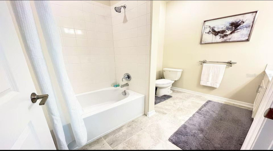 KISSIMMEE, Florida 34746, 2 Bedrooms Bedrooms, ,2 BathroomsBathrooms,Residential,For Sale,PARADOX,0,MFRO6298745