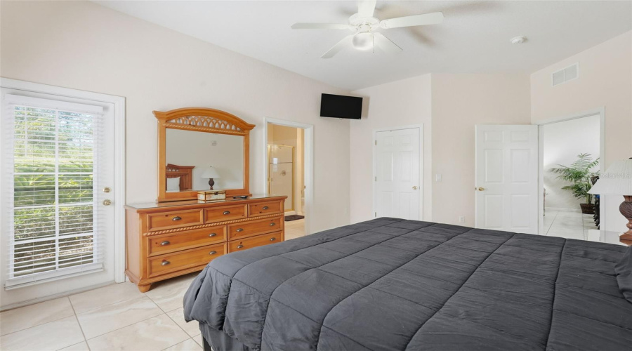 DAVENPORT, Florida 33897, 2 Bedrooms Bedrooms, ,2 BathroomsBathrooms,Residential,For Sale,NEW PROVIDENCE,0,MFRTB8436905