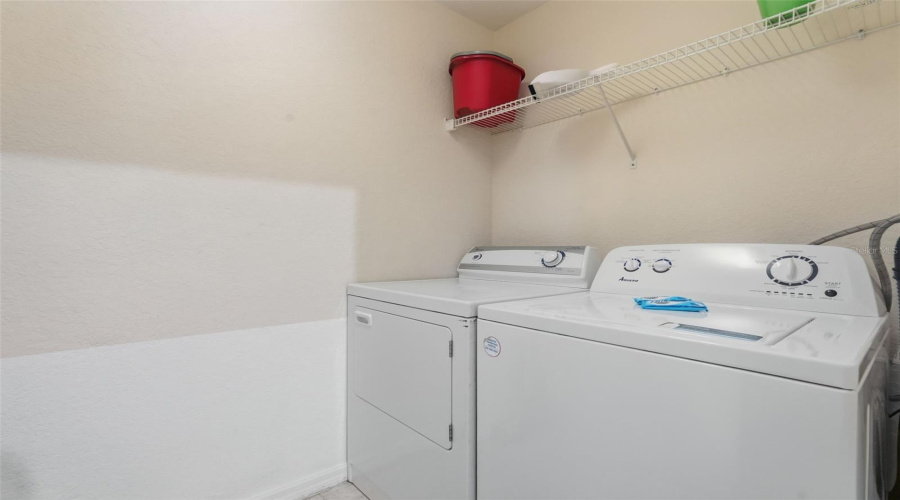 DAVENPORT, Florida 33897, 2 Bedrooms Bedrooms, ,2 BathroomsBathrooms,Residential,For Sale,NEW PROVIDENCE,0,MFRTB8436905