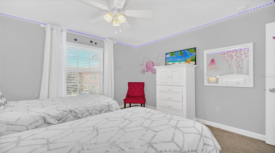KISSIMMEE, Florida 34747, 6 Bedrooms Bedrooms, ,5 BathroomsBathrooms,Residential,For Sale,BANANA PALM,0,MFRO6352251