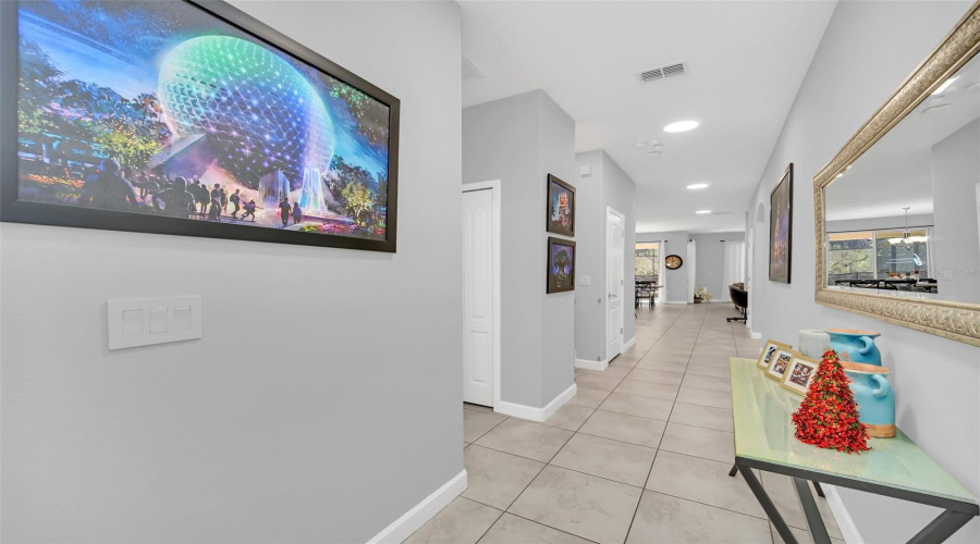 KISSIMMEE, Florida 34747, 6 Bedrooms Bedrooms, ,5 BathroomsBathrooms,Residential,For Sale,BANANA PALM,0,MFRO6352251