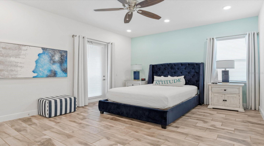 KISSIMMEE, Florida 34747, 2 Bedrooms Bedrooms, ,2 BathroomsBathrooms,Residential,For Sale,KNEE DEEP,0,MFRO6352537