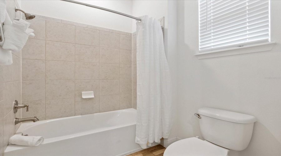 KISSIMMEE, Florida 34747, 2 Bedrooms Bedrooms, ,2 BathroomsBathrooms,Residential,For Sale,KNEE DEEP,0,MFRO6352537