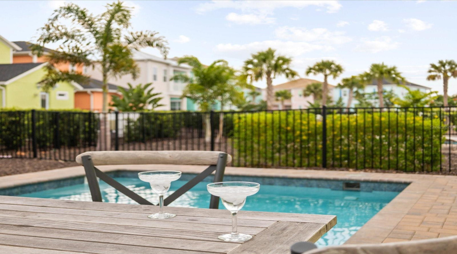 KISSIMMEE, Florida 34747, 2 Bedrooms Bedrooms, ,2 BathroomsBathrooms,Residential,For Sale,KNEE DEEP,0,MFRO6352537