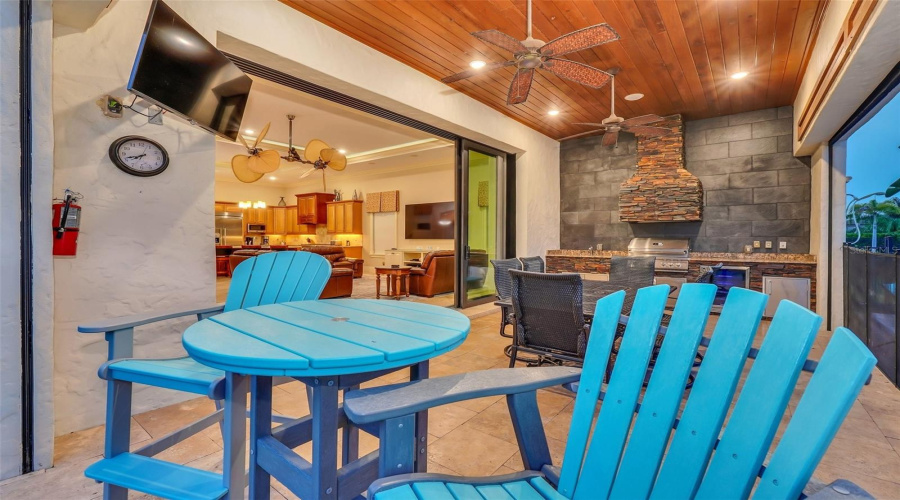 REUNION, Florida 34747, 5 Bedrooms Bedrooms, ,5 BathroomsBathrooms,Residential,For Sale,GOLDEN BEAR,0,MFRO6352633