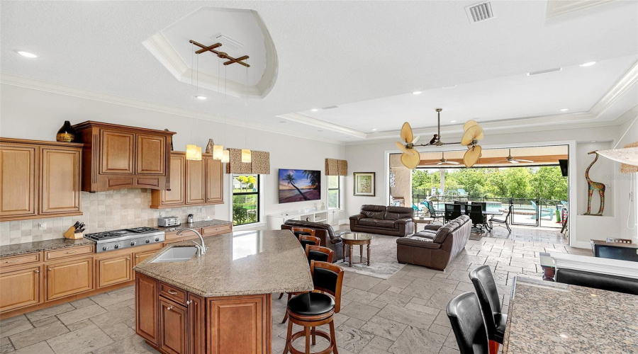 REUNION, Florida 34747, 5 Bedrooms Bedrooms, ,5 BathroomsBathrooms,Residential,For Sale,GOLDEN BEAR,0,MFRO6352633