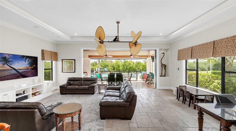 REUNION, Florida 34747, 5 Bedrooms Bedrooms, ,5 BathroomsBathrooms,Residential,For Sale,GOLDEN BEAR,0,MFRO6352633