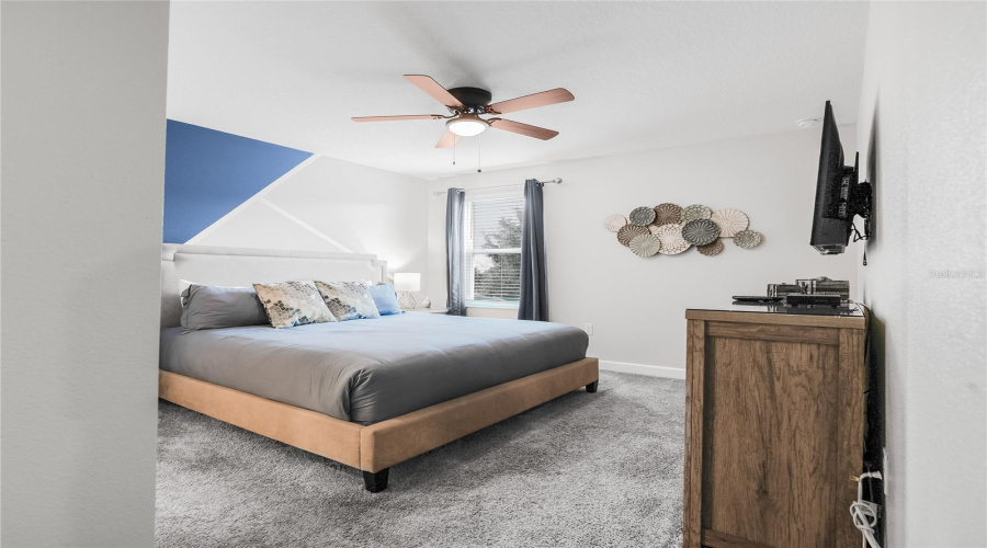 DAVENPORT, Florida 33896, 8 Bedrooms Bedrooms, ,5 BathroomsBathrooms,Residential,For Sale,CRUDEN BAY,0,MFRS5136558