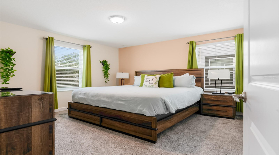 DAVENPORT, Florida 33896, 8 Bedrooms Bedrooms, ,5 BathroomsBathrooms,Residential,For Sale,CRUDEN BAY,0,MFRS5136558