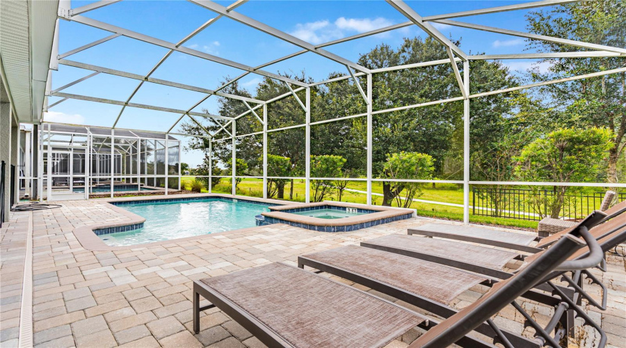 DAVENPORT, Florida 33896, 8 Bedrooms Bedrooms, ,5 BathroomsBathrooms,Residential,For Sale,CRUDEN BAY,0,MFRS5136558