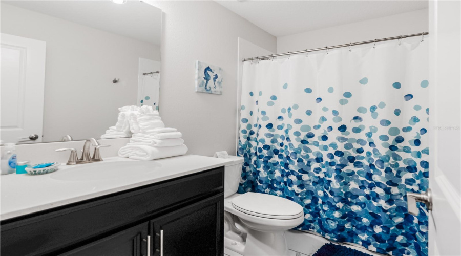 DAVENPORT, Florida 33896, 8 Bedrooms Bedrooms, ,5 BathroomsBathrooms,Residential,For Sale,CRUDEN BAY,0,MFRS5136558