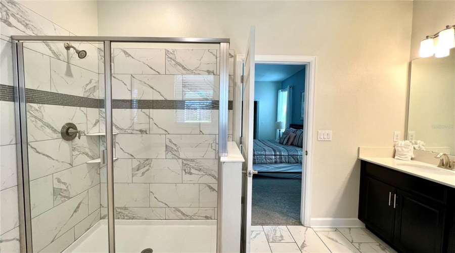 DAVENPORT, Florida 33896, 8 Bedrooms Bedrooms, ,5 BathroomsBathrooms,Residential,For Sale,INTERLOCKING,0,MFRS5099609