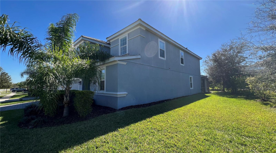 DAVENPORT, Florida 33896, 8 Bedrooms Bedrooms, ,5 BathroomsBathrooms,Residential,For Sale,INTERLOCKING,0,MFRS5099609