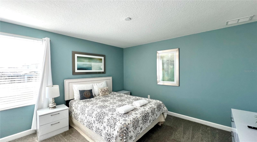 DAVENPORT, Florida 33896, 8 Bedrooms Bedrooms, ,5 BathroomsBathrooms,Residential,For Sale,INTERLOCKING,0,MFRS5099609
