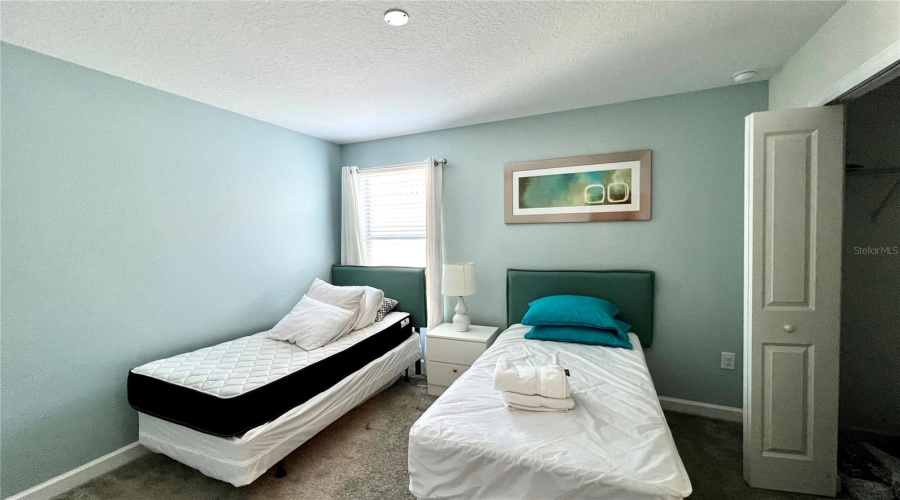 DAVENPORT, Florida 33896, 8 Bedrooms Bedrooms, ,5 BathroomsBathrooms,Residential,For Sale,INTERLOCKING,0,MFRS5099609