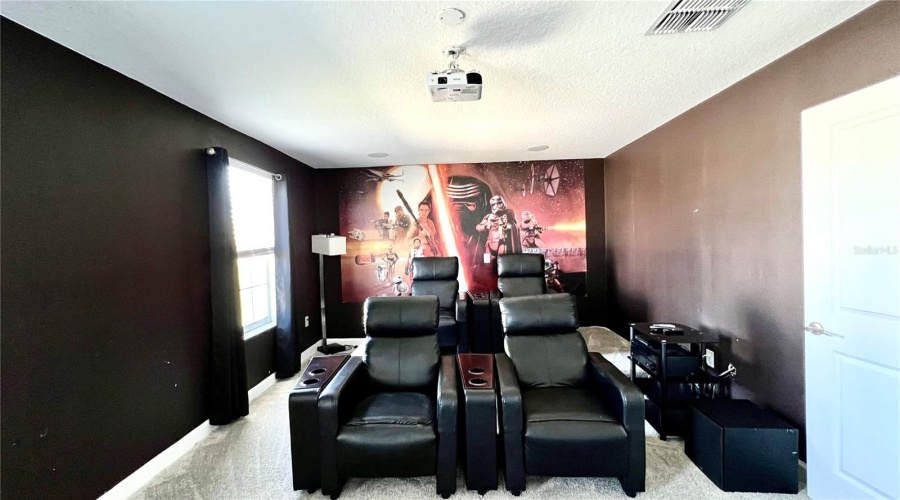 DAVENPORT, Florida 33896, 8 Bedrooms Bedrooms, ,5 BathroomsBathrooms,Residential,For Sale,INTERLOCKING,0,MFRS5099609