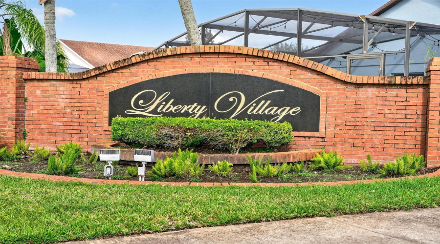 KISSIMMEE, Florida 34746, 3 Bedrooms Bedrooms, ,2 BathroomsBathrooms,Residential,For Sale,HEMINGWAY HOUSE,0,MFRO6351573
