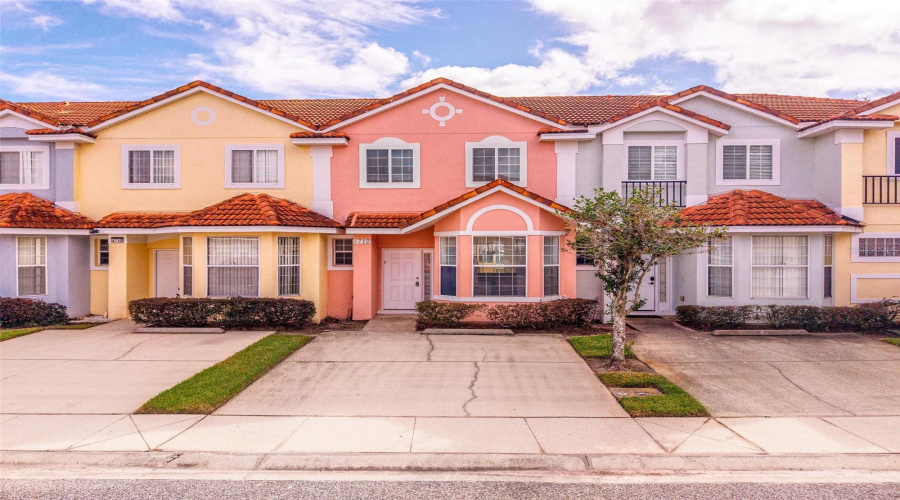 KISSIMMEE, Florida 34746, 3 Bedrooms Bedrooms, ,2 BathroomsBathrooms,Residential,For Sale,HEMINGWAY HOUSE,0,MFRO6351573
