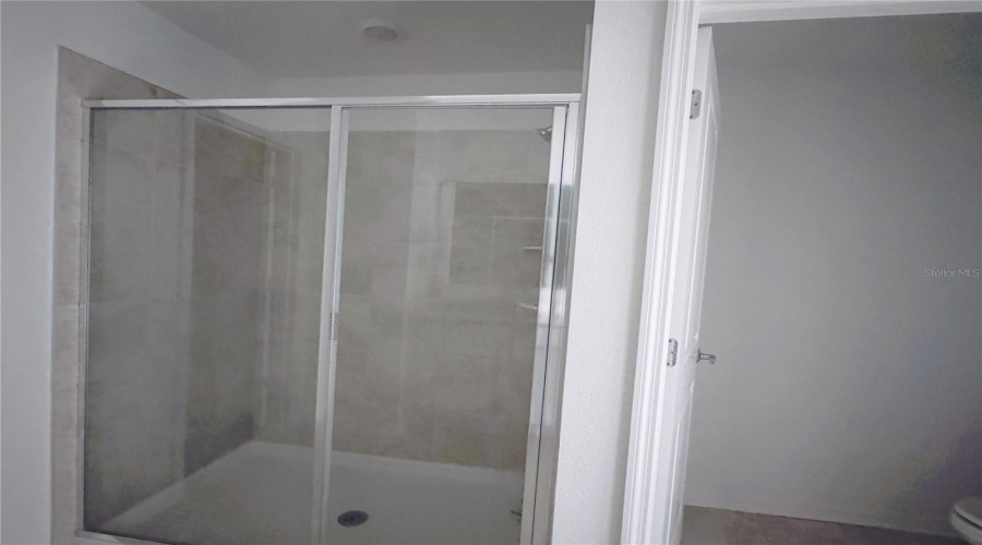 KISSIMMEE, Florida 34746, 4 Bedrooms Bedrooms, ,3 BathroomsBathrooms,Residential,For Sale,BIRNHAM WOOD,0,MFRO6350657