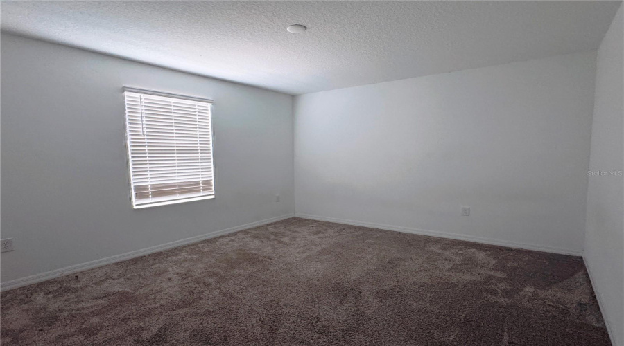 KISSIMMEE, Florida 34746, 4 Bedrooms Bedrooms, ,3 BathroomsBathrooms,Residential,For Sale,BIRNHAM WOOD,0,MFRO6350657