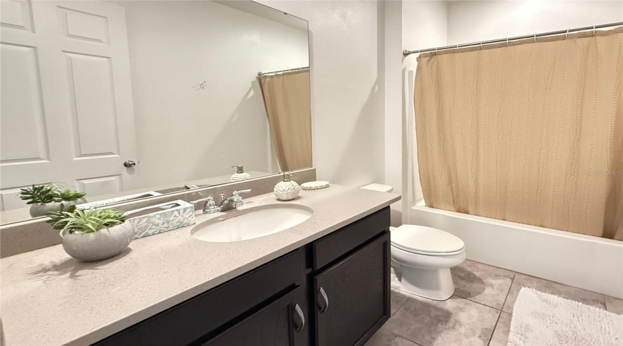 KISSIMMEE, Florida 34747, 4 Bedrooms Bedrooms, ,4 BathroomsBathrooms,Residential,For Sale,COOPER BELL,0,MFRS5136646