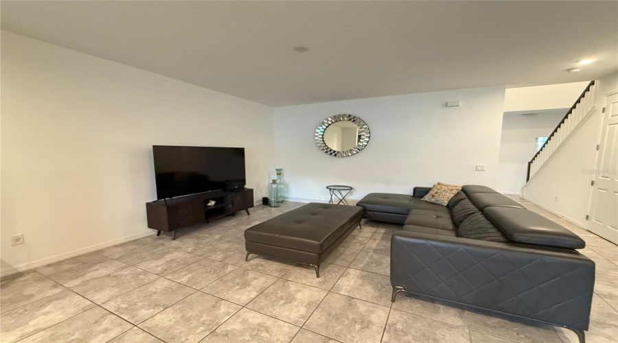 KISSIMMEE, Florida 34747, 4 Bedrooms Bedrooms, ,4 BathroomsBathrooms,Residential,For Sale,COOPER BELL,0,MFRS5136646