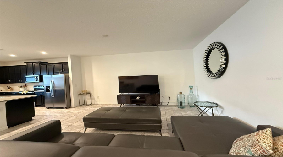 KISSIMMEE, Florida 34747, 4 Bedrooms Bedrooms, ,4 BathroomsBathrooms,Residential,For Sale,COOPER BELL,0,MFRS5136646