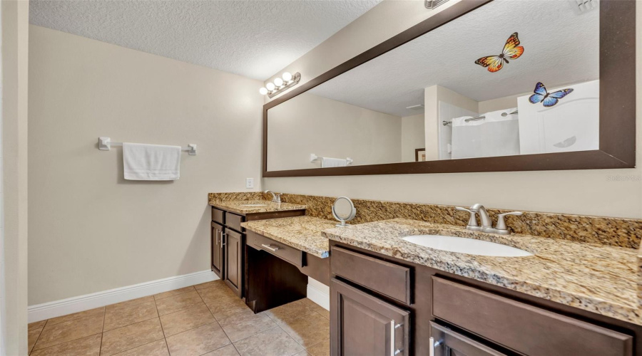 DAVENPORT, Florida 33896, 3 Bedrooms Bedrooms, ,2 BathroomsBathrooms,Residential,For Sale,ROSEVILLE,0,MFRO6352573