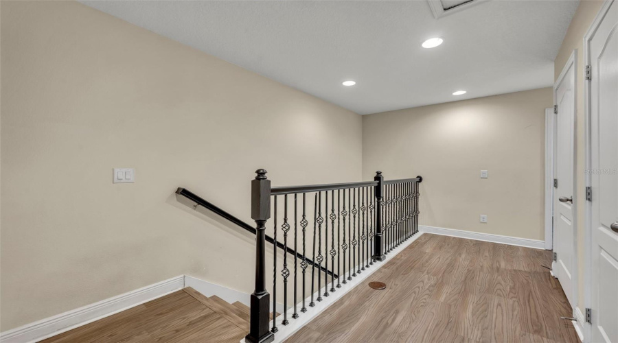 DAVENPORT, Florida 33896, 3 Bedrooms Bedrooms, ,2 BathroomsBathrooms,Residential,For Sale,ROSEVILLE,0,MFRO6352573