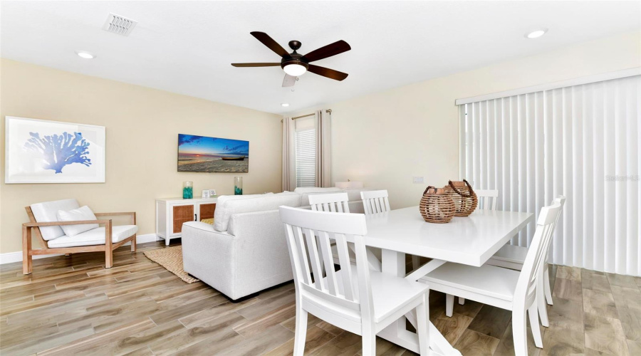 KISSIMMEE, Florida 34747, 3 Bedrooms Bedrooms, ,2 BathroomsBathrooms,Residential,For Sale,COCONUT,0,MFRO6352034