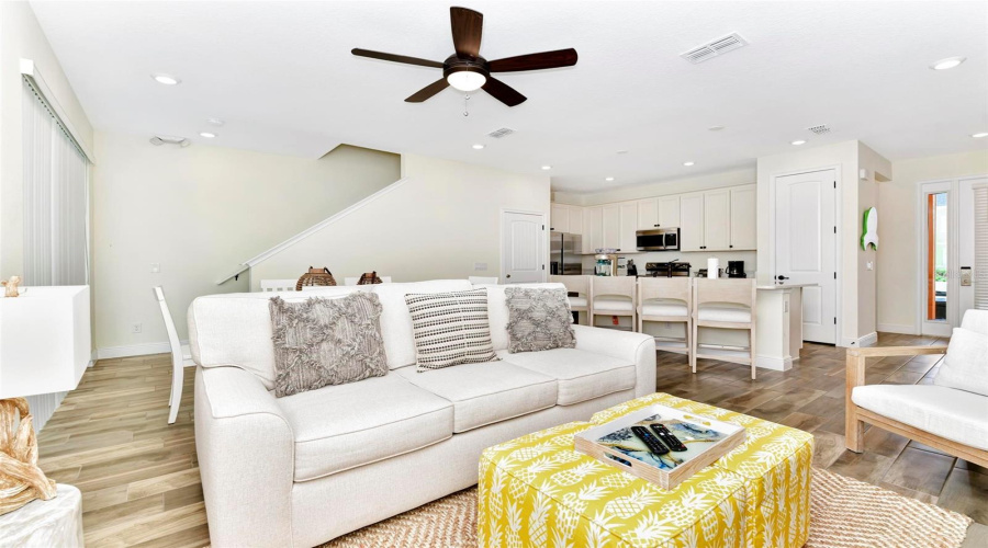 KISSIMMEE, Florida 34747, 3 Bedrooms Bedrooms, ,2 BathroomsBathrooms,Residential,For Sale,COCONUT,0,MFRO6352034