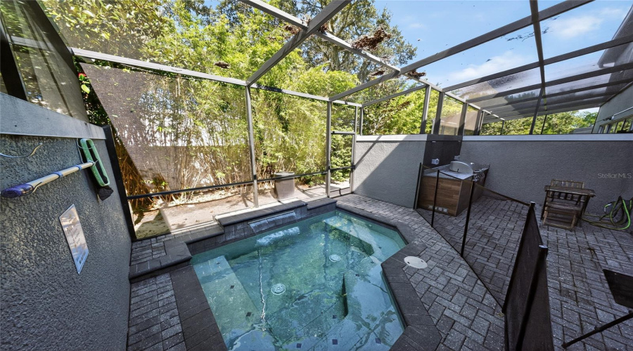 KISSIMMEE, Florida 34746, 4 Bedrooms Bedrooms, ,3 BathroomsBathrooms,Residential,For Sale,LE REVE,0,MFRO6351975