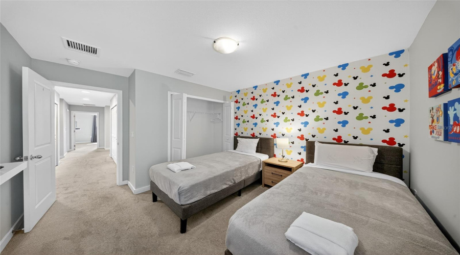 KISSIMMEE, Florida 34746, 4 Bedrooms Bedrooms, ,3 BathroomsBathrooms,Residential,For Sale,LE REVE,0,MFRO6351975