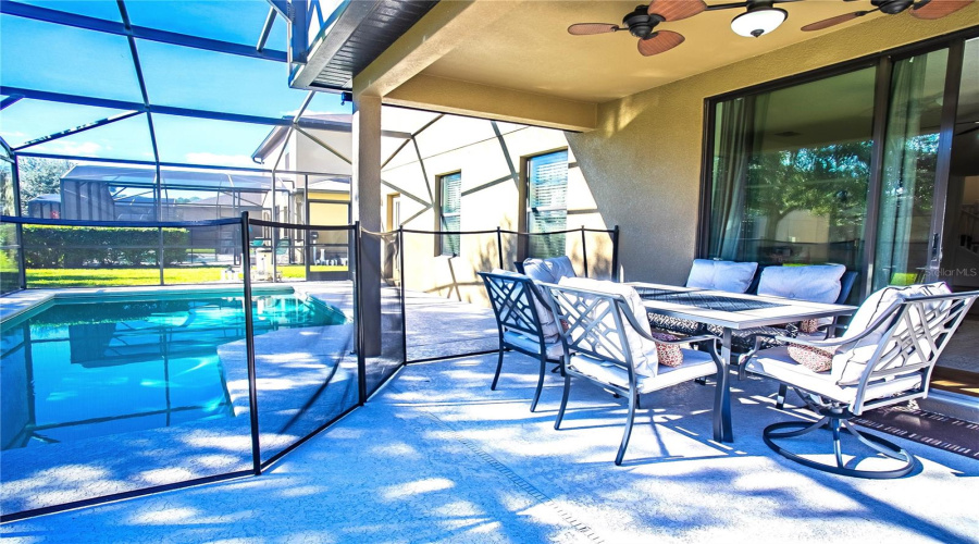 DAVENPORT, Florida 33896, 5 Bedrooms Bedrooms, ,4 BathroomsBathrooms,Residential,For Sale,CYPRESS POINTE,0,MFRO6352974