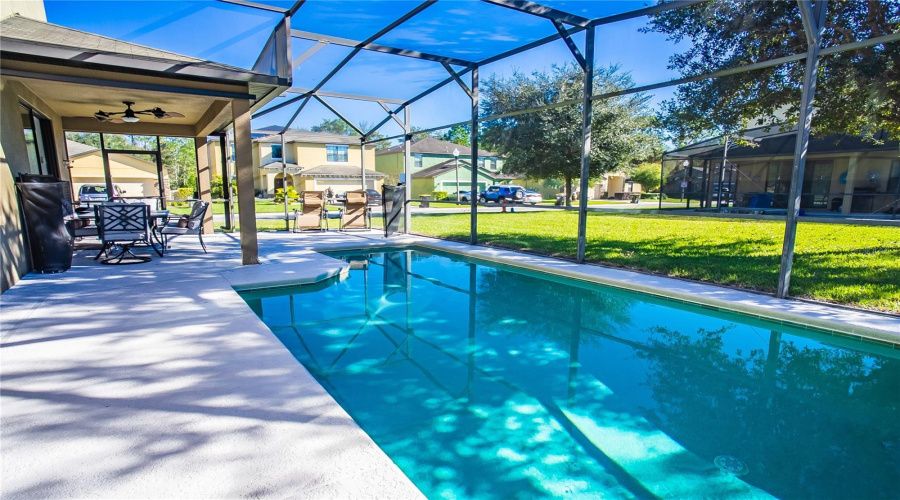 DAVENPORT, Florida 33896, 5 Bedrooms Bedrooms, ,4 BathroomsBathrooms,Residential,For Sale,CYPRESS POINTE,0,MFRO6352974