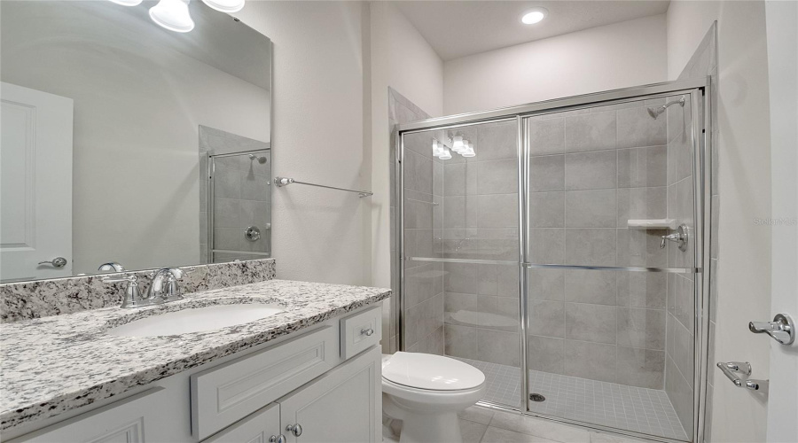 DAVENPORT, Florida 33897, 8 Bedrooms Bedrooms, ,6 BathroomsBathrooms,Residential,For Sale,LAVENDER,0,MFRS5136574