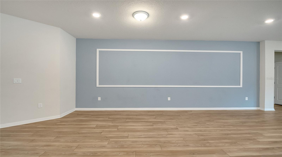 DAVENPORT, Florida 33897, 8 Bedrooms Bedrooms, ,6 BathroomsBathrooms,Residential,For Sale,LAVENDER,0,MFRS5136574