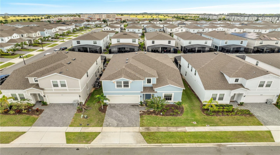 DAVENPORT, Florida 33897, 8 Bedrooms Bedrooms, ,6 BathroomsBathrooms,Residential,For Sale,LAVENDER,0,MFRS5136574