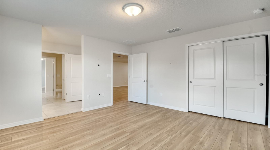 DAVENPORT, Florida 33897, 8 Bedrooms Bedrooms, ,6 BathroomsBathrooms,Residential,For Sale,LAVENDER,0,MFRS5136574