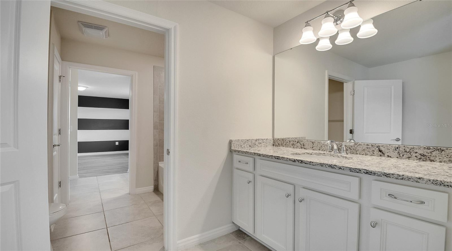 DAVENPORT, Florida 33897, 8 Bedrooms Bedrooms, ,6 BathroomsBathrooms,Residential,For Sale,LAVENDER,0,MFRS5136574