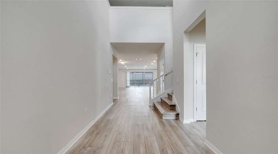 DAVENPORT, Florida 33897, 8 Bedrooms Bedrooms, ,6 BathroomsBathrooms,Residential,For Sale,LAVENDER,0,MFRS5136574