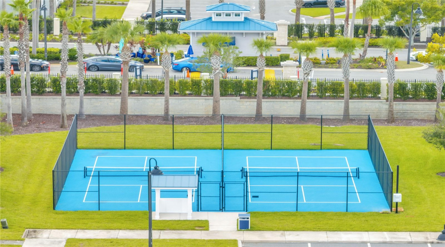 DAVENPORT, Florida 33897, 8 Bedrooms Bedrooms, ,6 BathroomsBathrooms,Residential,For Sale,LAVENDER,0,MFRS5136574