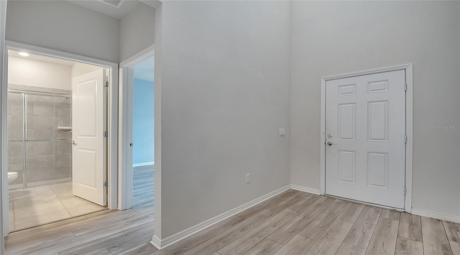 DAVENPORT, Florida 33897, 8 Bedrooms Bedrooms, ,6 BathroomsBathrooms,Residential,For Sale,LAVENDER,0,MFRS5136574