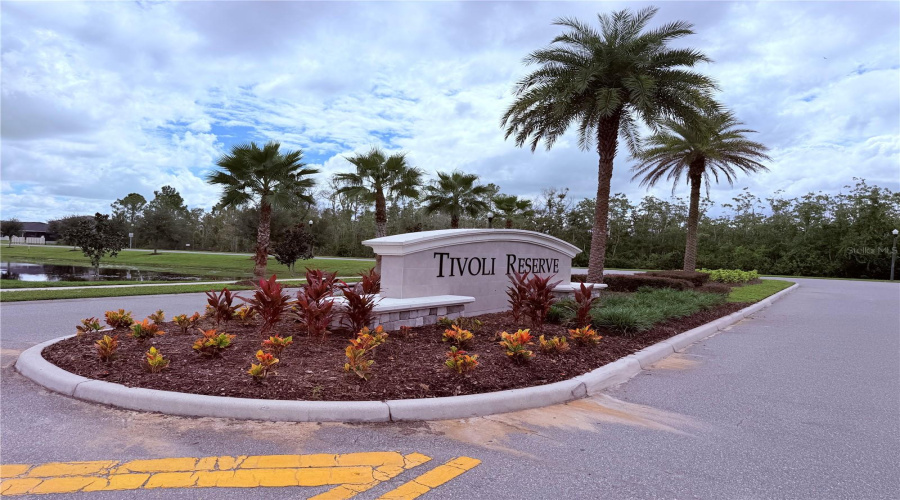 COMMUNITY ENTRANCE
