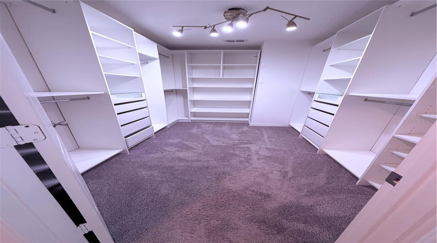 custom closet