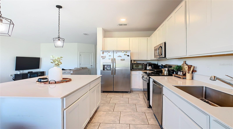 DAVENPORT, Florida 33837, 3 Bedrooms Bedrooms, ,2 BathroomsBathrooms,Residential,For Sale,LAURENT LOOP,0,MFRO6352629