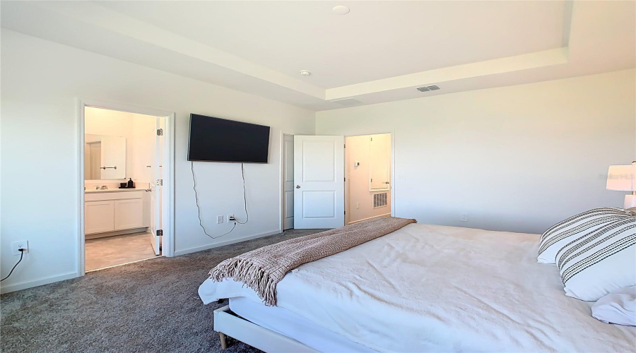 DAVENPORT, Florida 33837, 3 Bedrooms Bedrooms, ,2 BathroomsBathrooms,Residential,For Sale,LAURENT LOOP,0,MFRO6352629