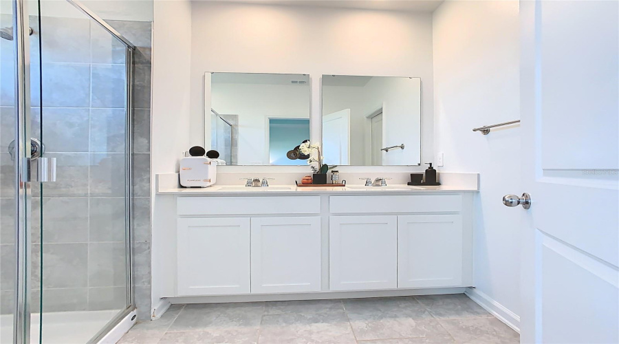 DAVENPORT, Florida 33837, 3 Bedrooms Bedrooms, ,2 BathroomsBathrooms,Residential,For Sale,LAURENT LOOP,0,MFRO6352629