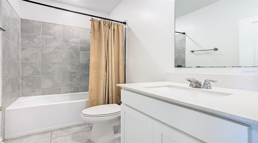 DAVENPORT, Florida 33837, 3 Bedrooms Bedrooms, ,2 BathroomsBathrooms,Residential,For Sale,LAURENT LOOP,0,MFRO6352629