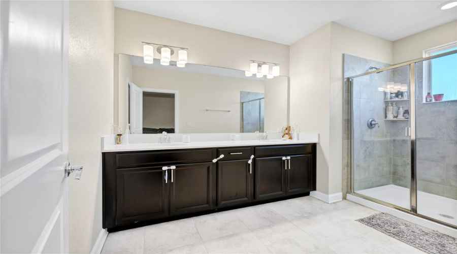 KISSIMMEE, Florida 34746, 3 Bedrooms Bedrooms, ,2 BathroomsBathrooms,Residential,For Sale,TRIBUTE,0,MFRO6352977